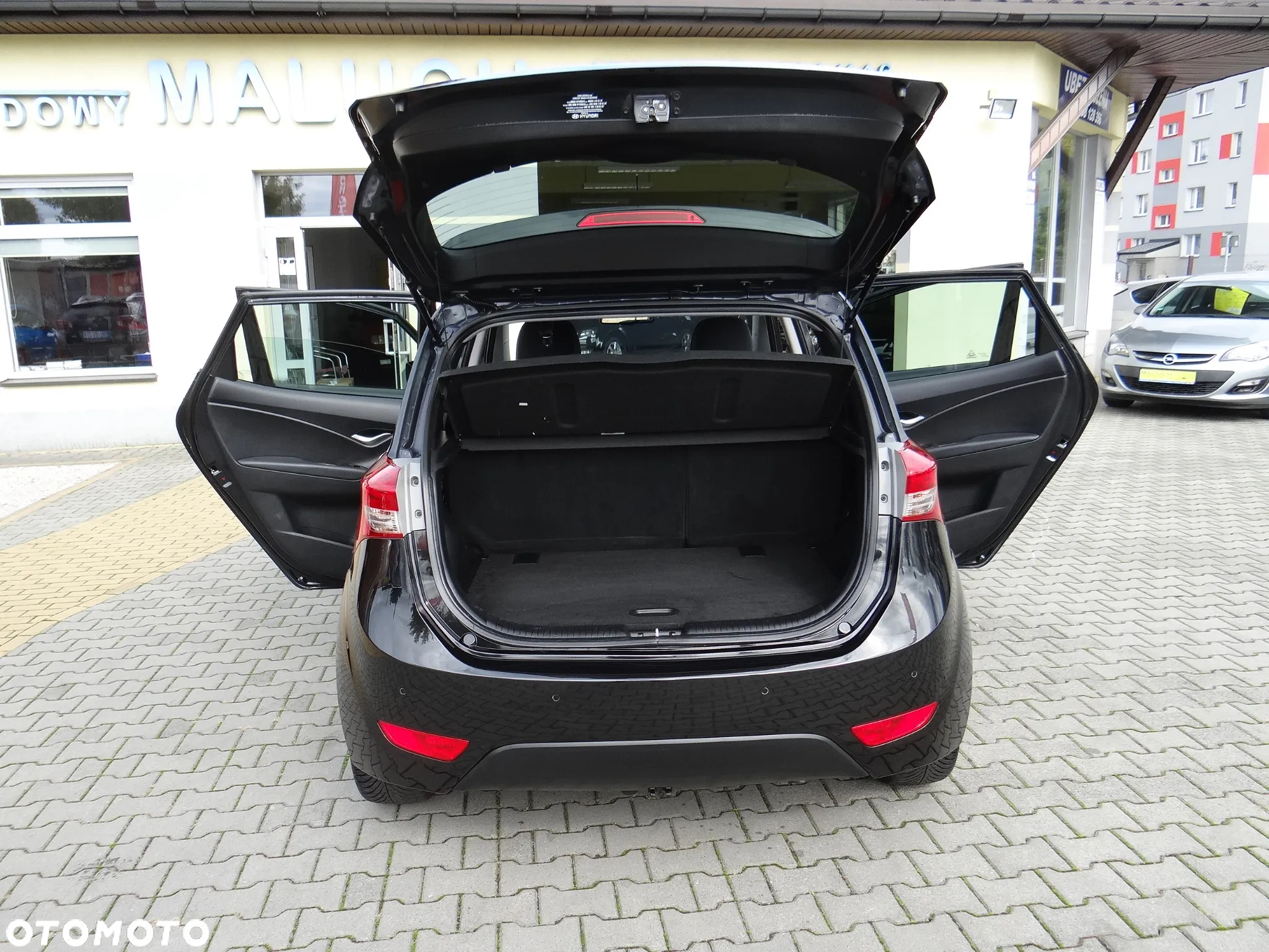 Hyundai ix20 1.4 Premium - 20
