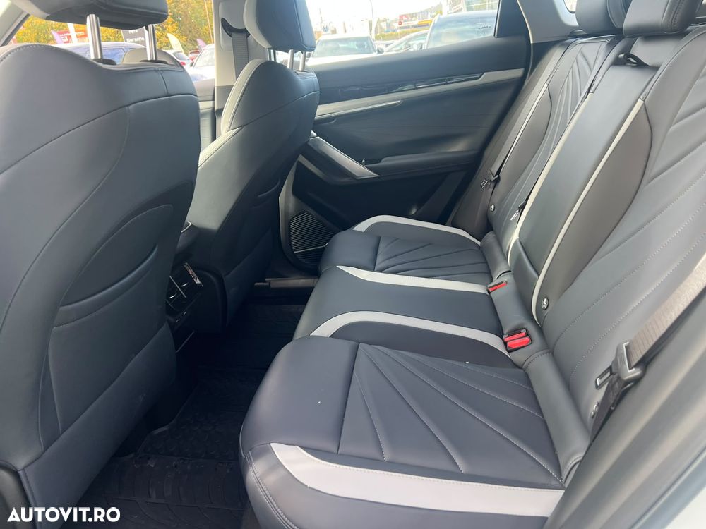 Geely Starray - 7