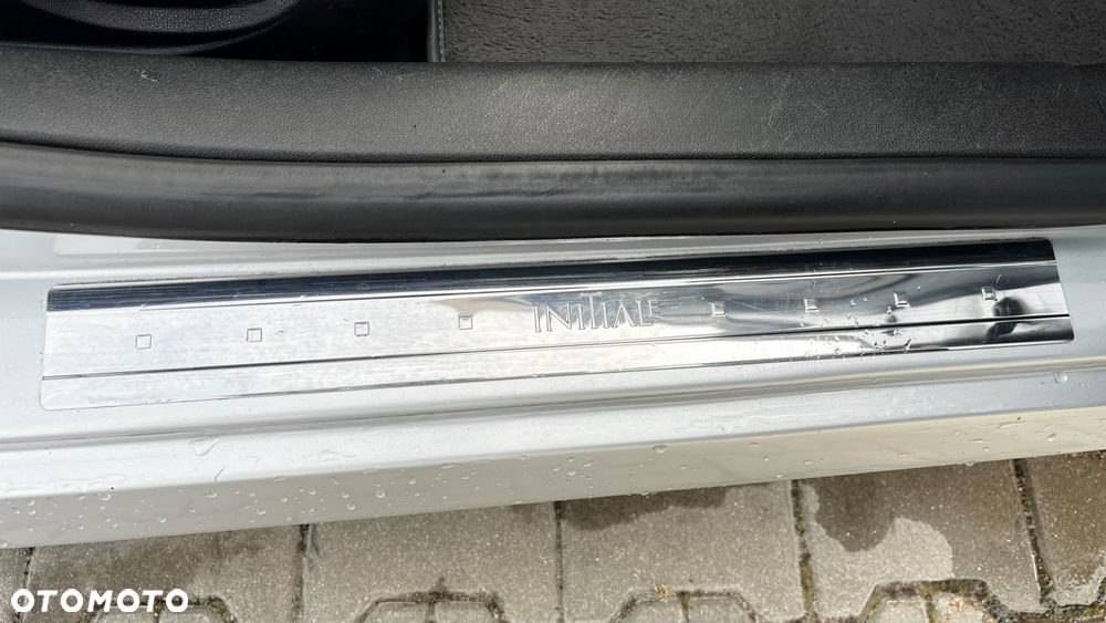Renault Laguna 2.0 T Bose Edition - 31
