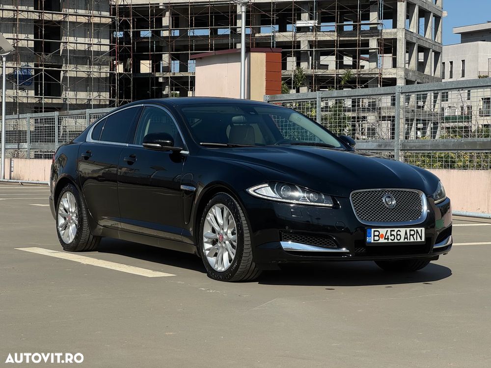 Jaguar XF 2.2D Luxury - 3