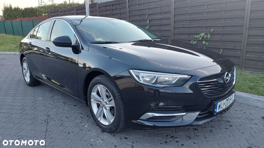 Opel Insignia 1.5 T Enjoy S&S - 4