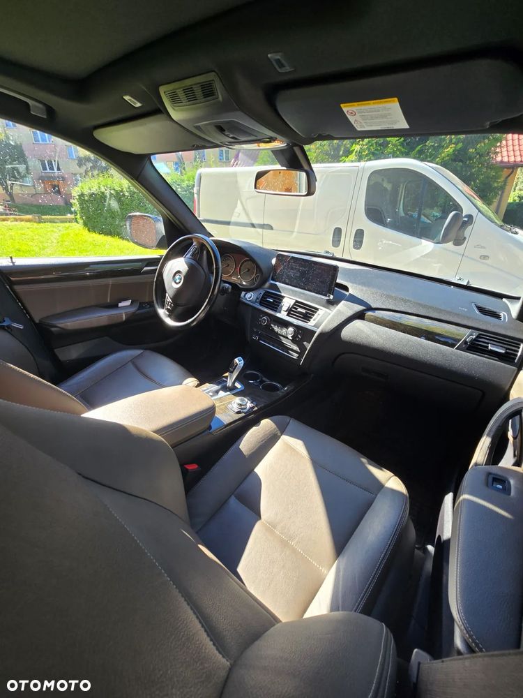 BMW X3 xDrive20d - 9