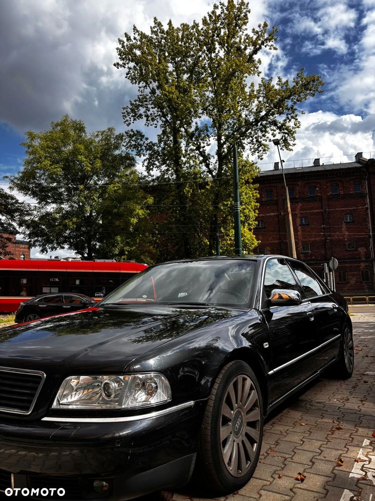 Audi A8 2.8 Tiptronic - 2