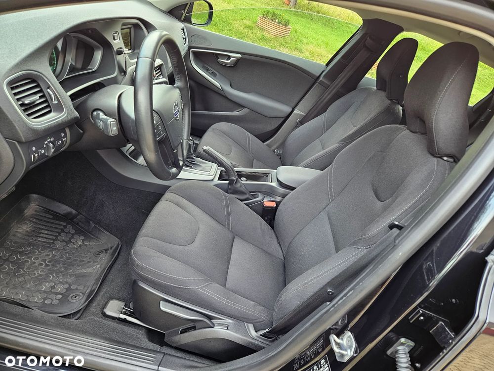 Volvo V40 T4 Kinetic - 12
