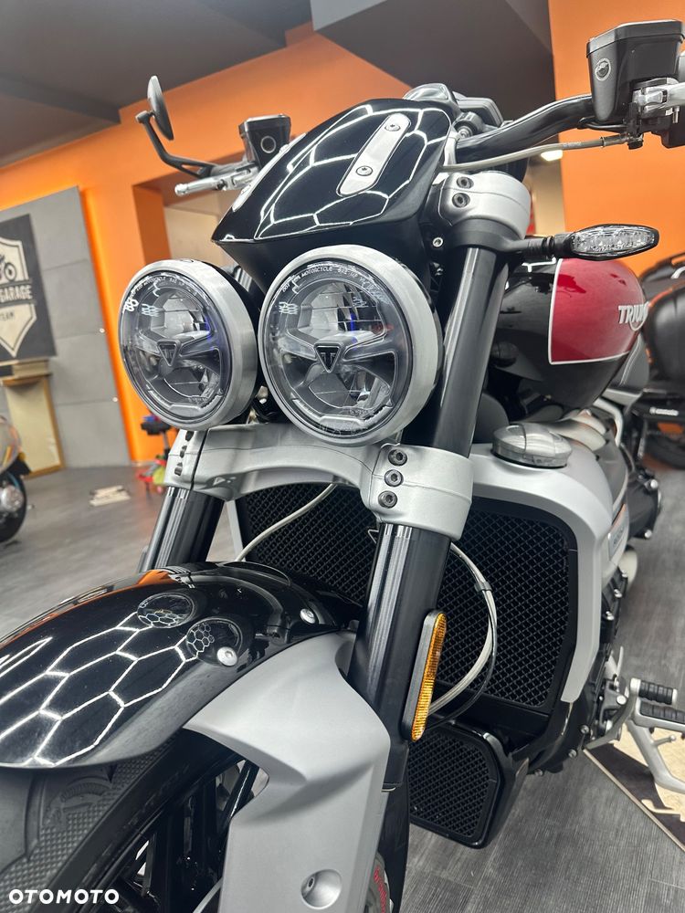 Triumph Rocket - 12