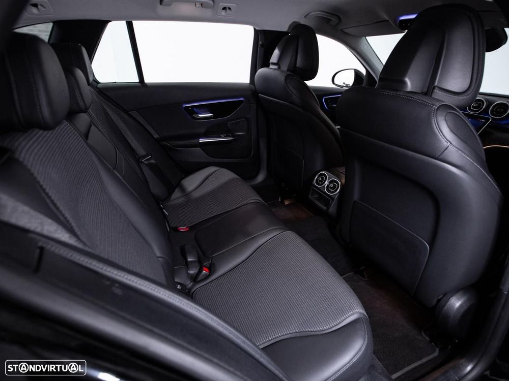 Mercedes-Benz C 300 e T 9G-TRONIC Avantgarde - 12