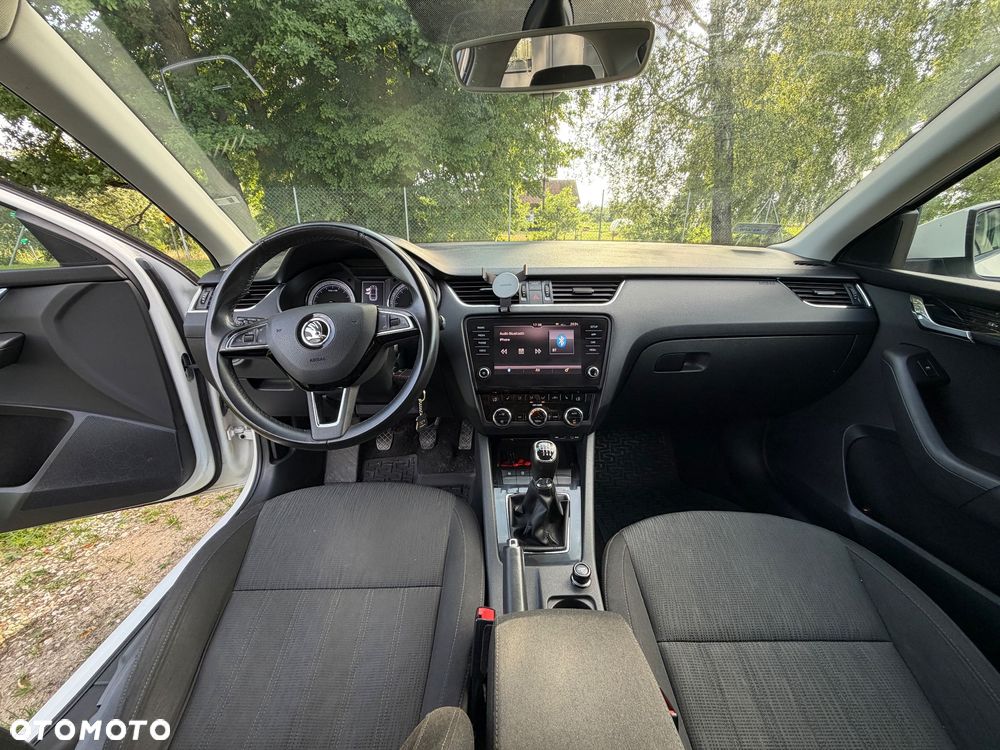Skoda Octavia 2.0 TDI Style - 10