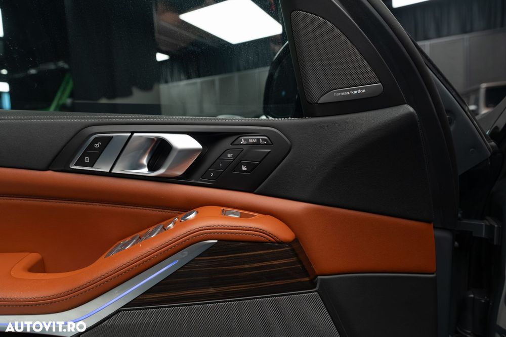BMW X7 - 12