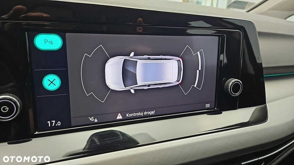 Volkswagen Golf - 23