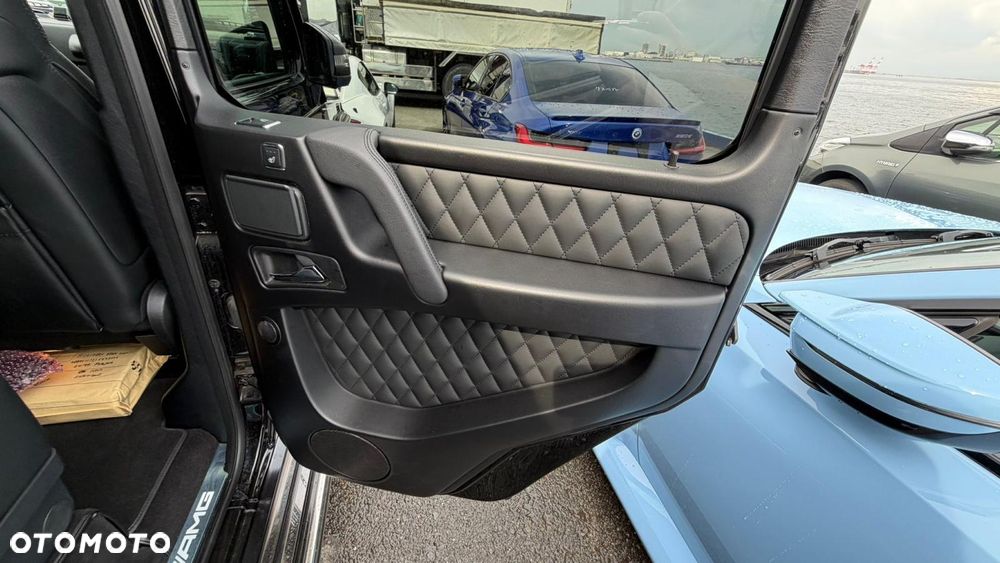 Mercedes-Benz Klasa G AMG 63 AMG SPEEDSHIFT 7G-TRONIC Exclusive Edition - 38