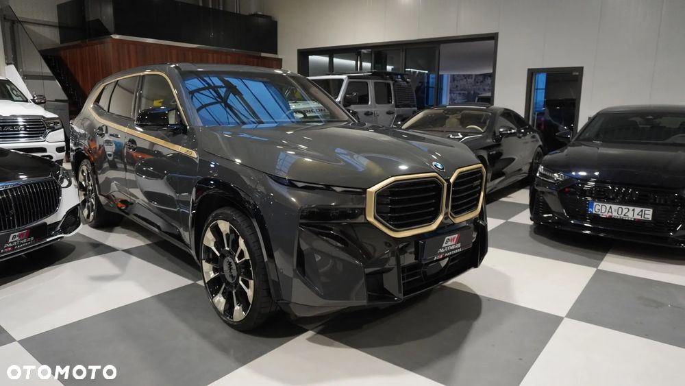 BMW XM - 2