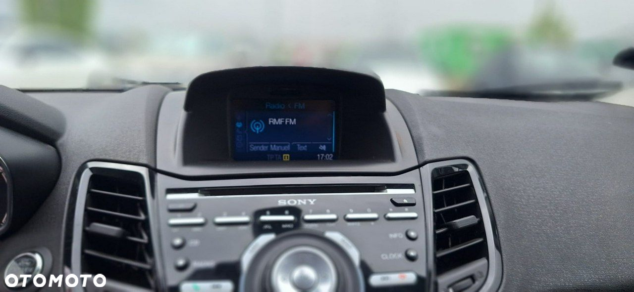 Ford Fiesta - 19