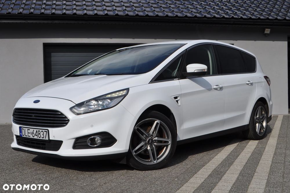 Ford S-Max - 9