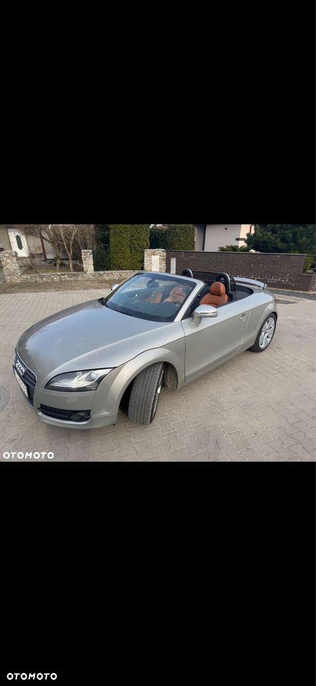 Audi TT Roadster - 7