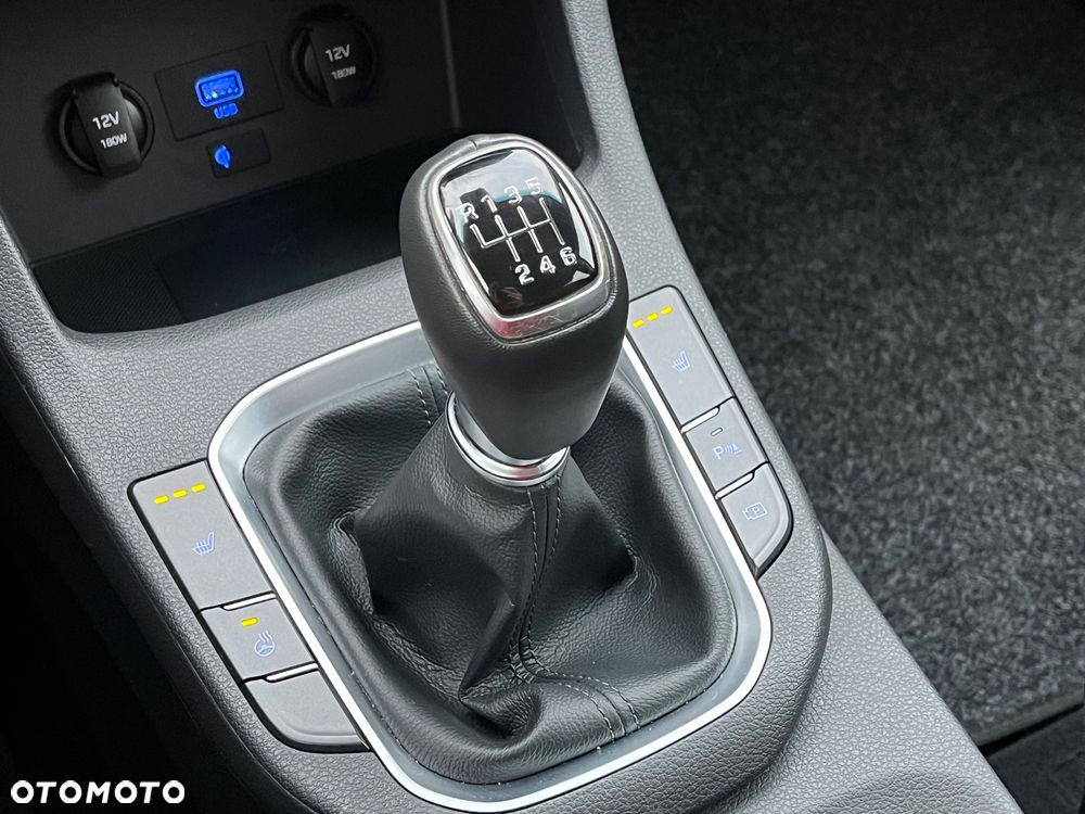 Hyundai i30 - 33