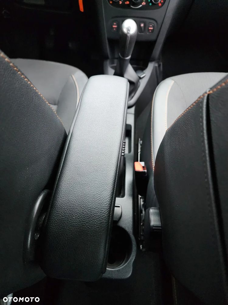 Dacia Sandero Stepway 0.9 TCe Ambiance S&S EU6 - 31