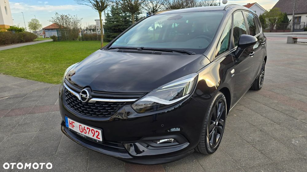 Opel Zafira Tourer 1.4 Turbo Active - 1