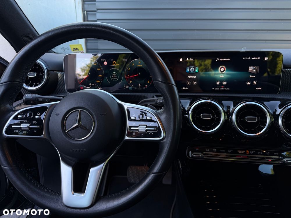 Mercedes-Benz Klasa A 180 Progressive 7G-DCT - 10