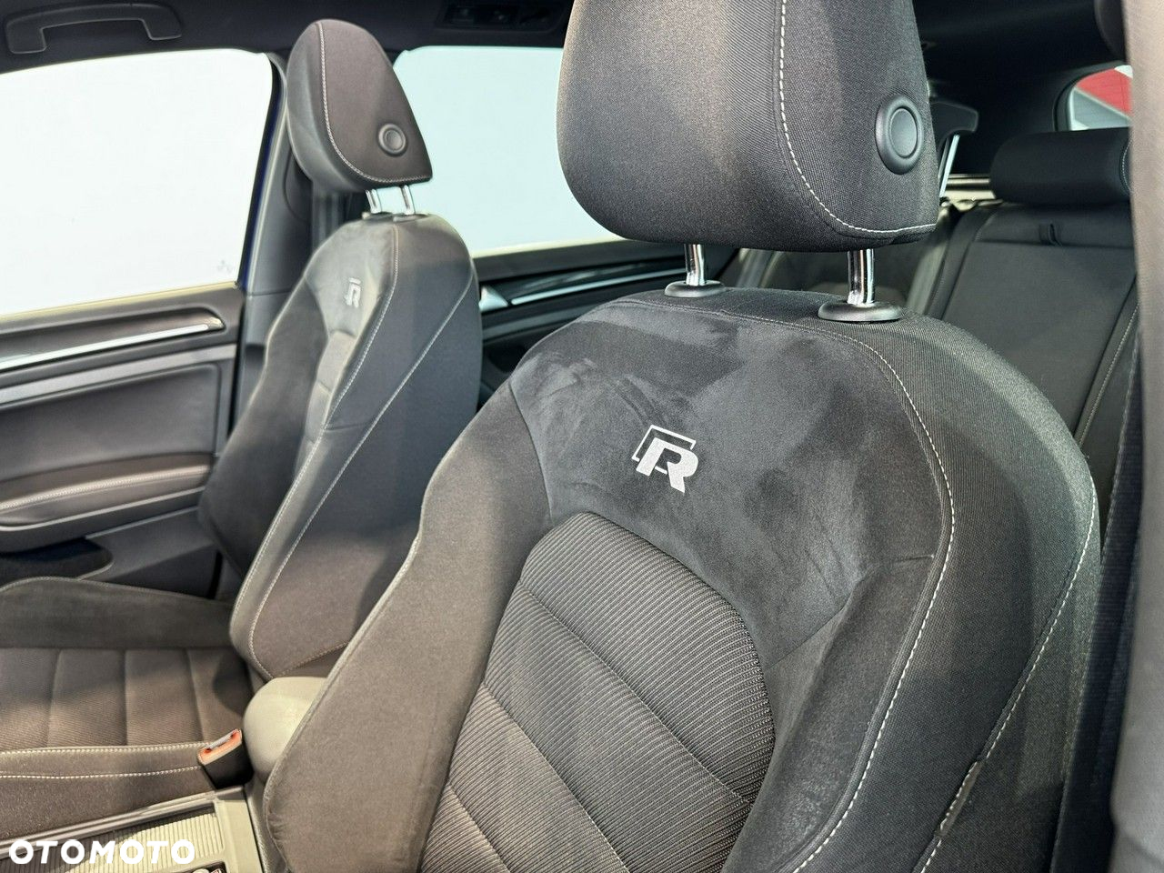 Volkswagen Golf - 19