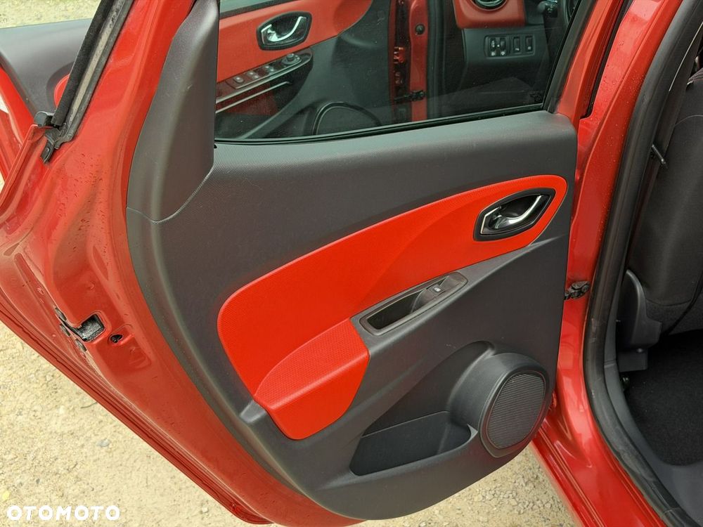 Renault Clio - 18