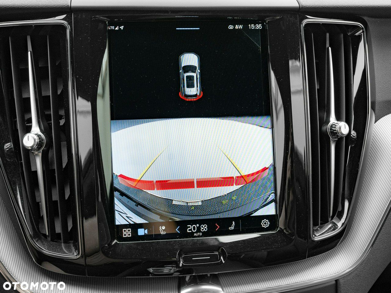 Volvo XC 60 - 23