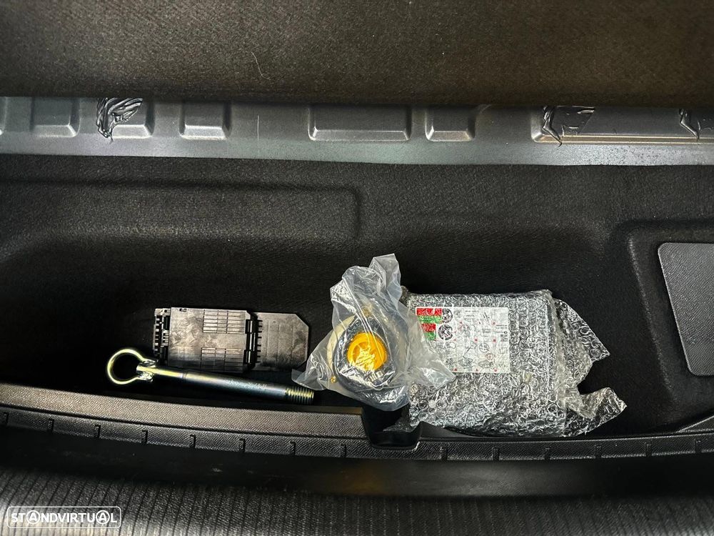 Peugeot 508 225 e-EAT8 GT - 11