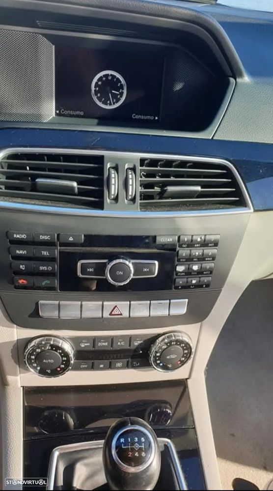 Mercedes-Benz C 180 CDi Elegance BlueEfficiency - 11