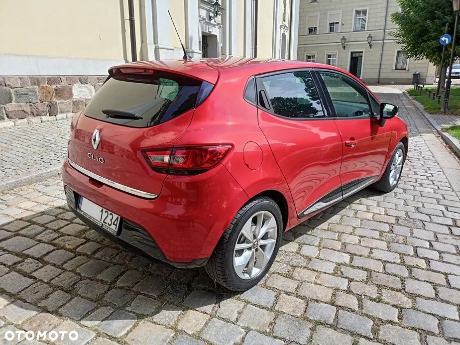 Renault Clio 1.2 16V Limited - 6
