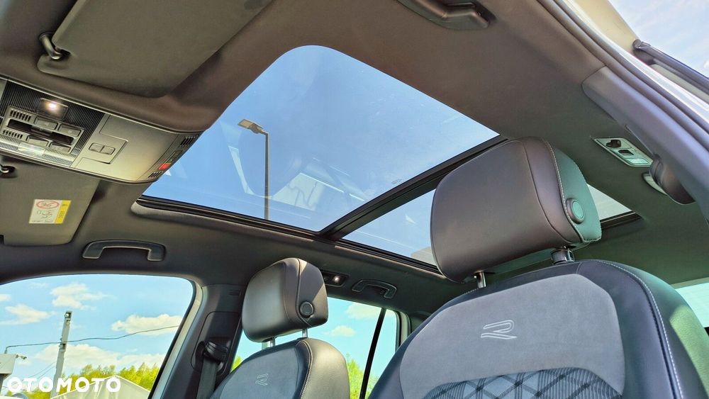 Volkswagen Tiguan - 11