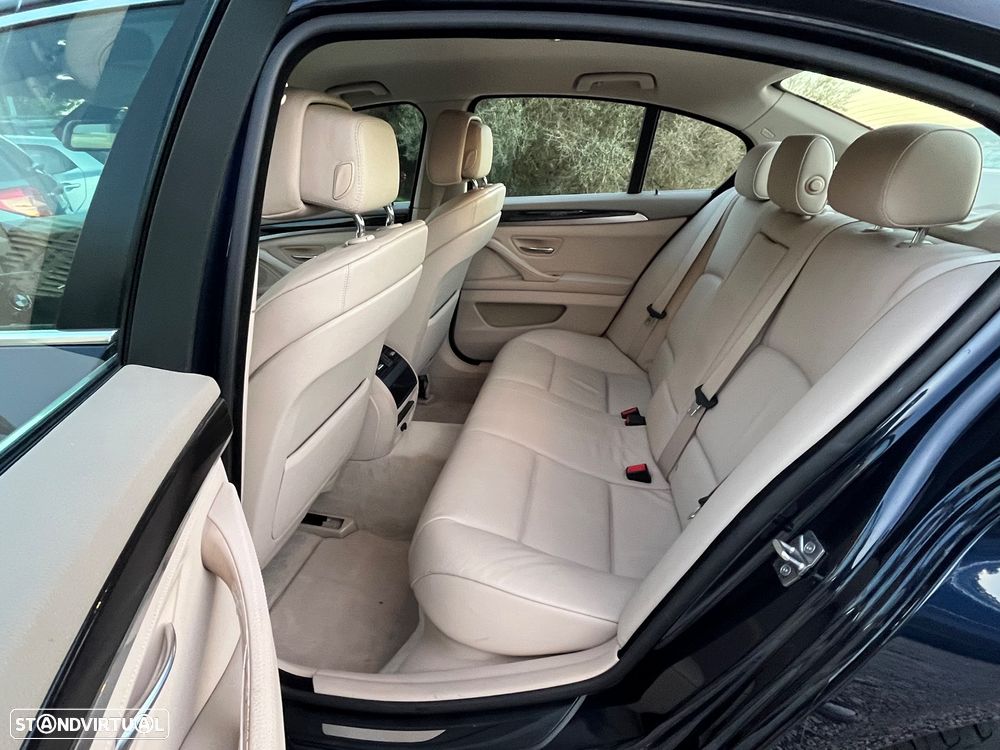 BMW 520 d EfficientDynamics - 18