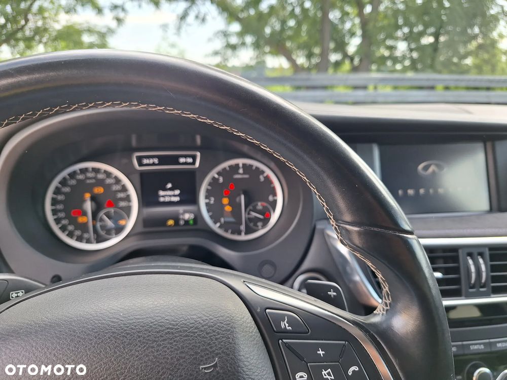 Infiniti Q30 2.2d DCT AWD Premium - 20