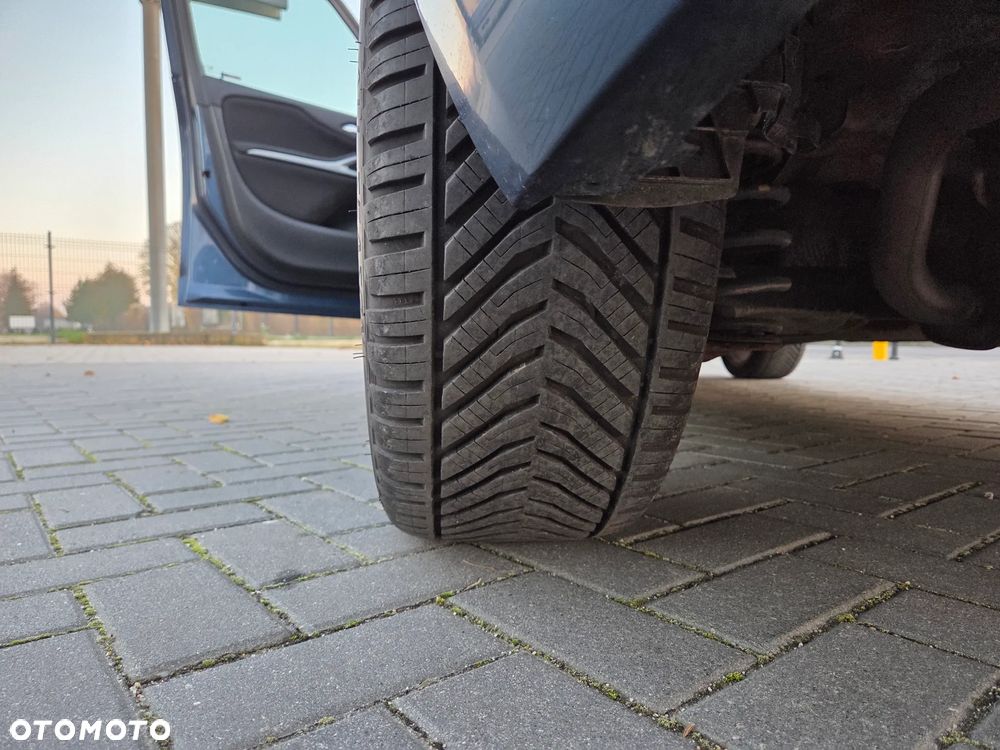 Opel Zafira - 16