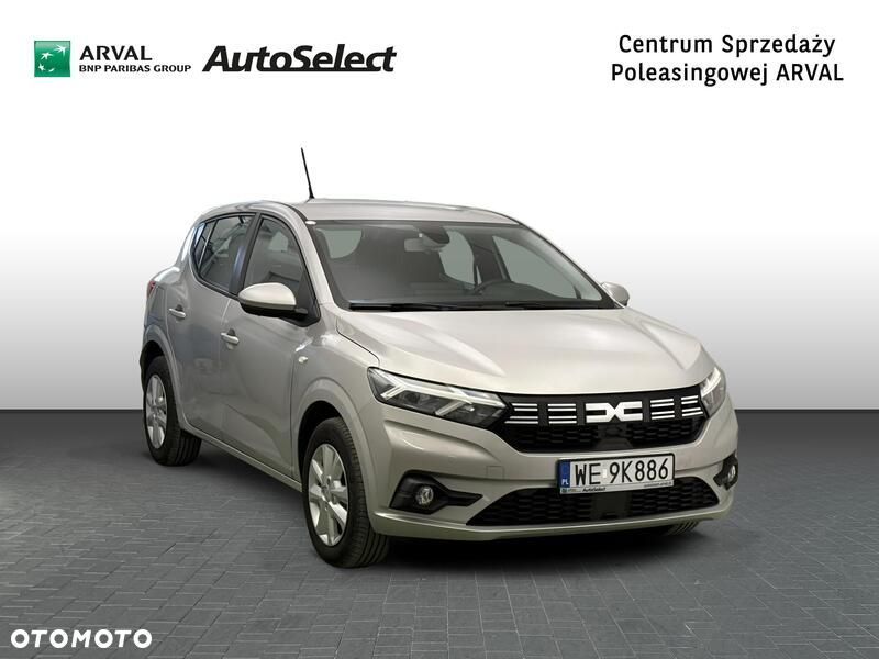 Dacia Sandero - 8