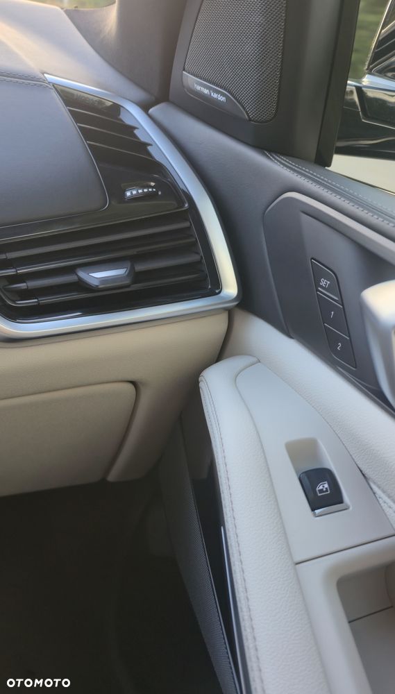 BMW X5 M M50d - 37