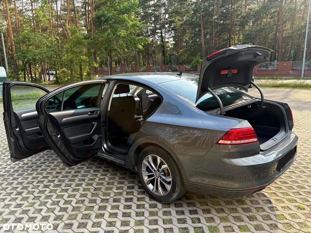 Volkswagen Passat 1.8 TSI BMT Comfortline DSG - 3