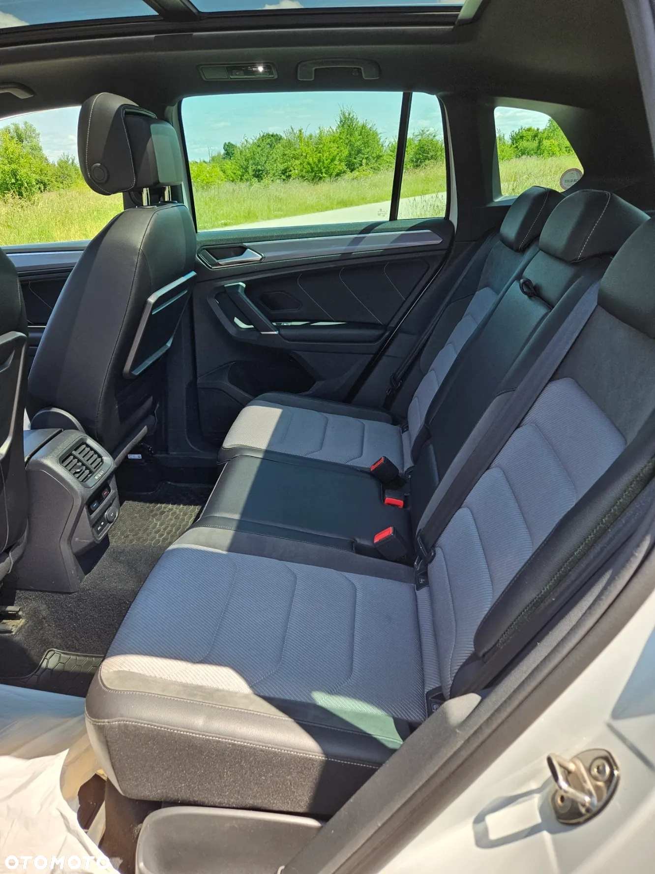 Volkswagen Tiguan 2.0 TSI 4Mot R-Style DSG - 12