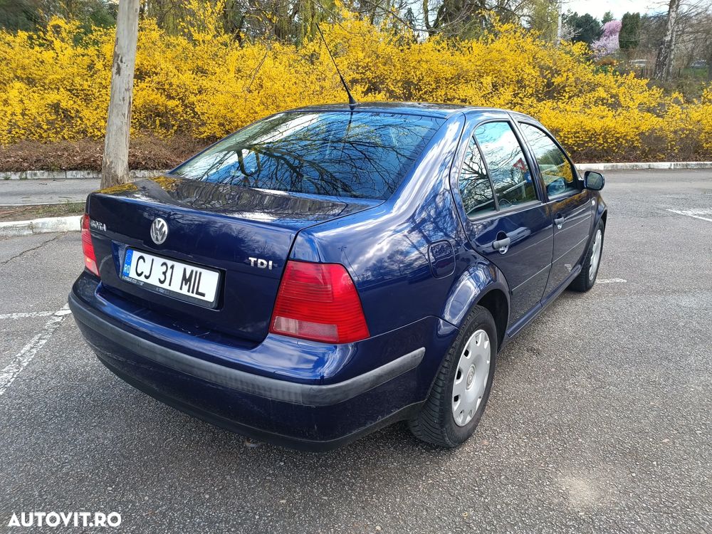 Volkswagen Bora 1.9TDI 4Motion Basis - 7