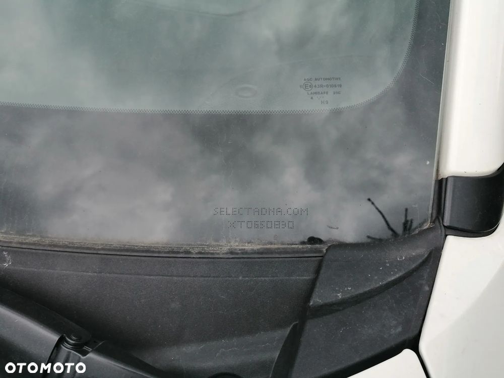 Toyota Aygo x.shift x-play connect - 24
