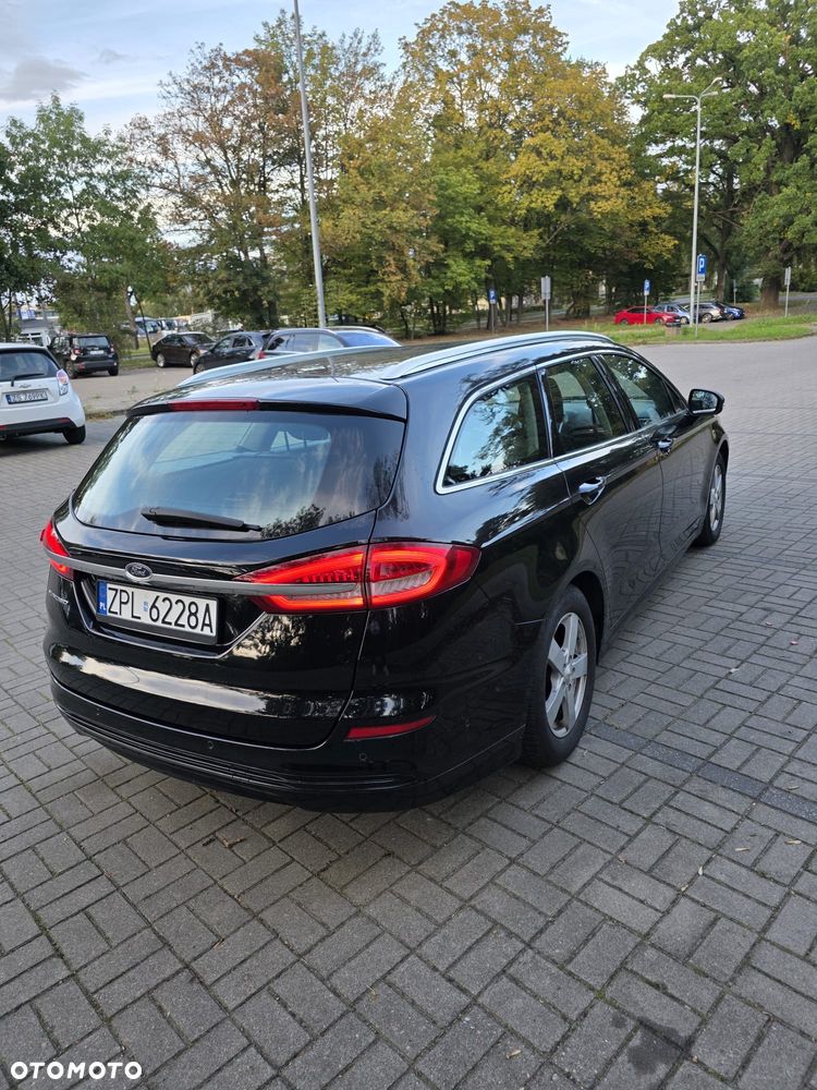 Ford Mondeo 1.5 EcoBoost Titanium - 4