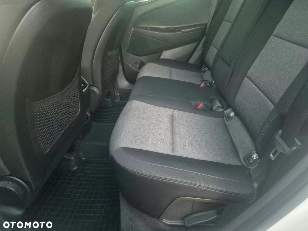 Hyundai Tucson - 14