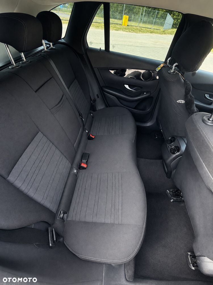 Mercedes-Benz Glc 2019 photo 4