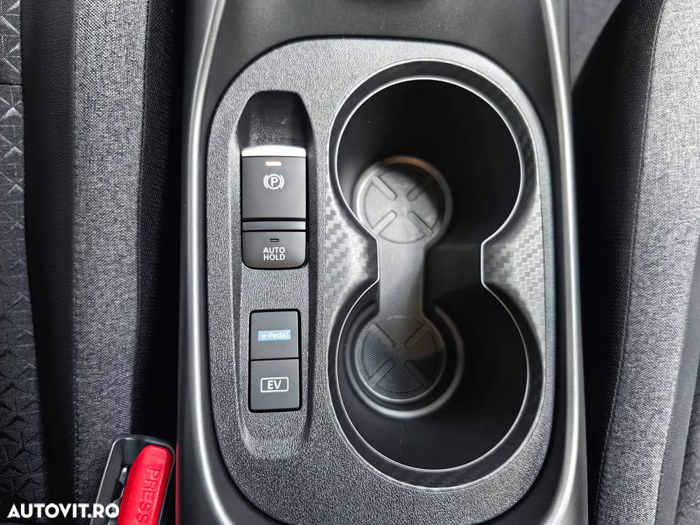 Nissan Juke Hybrid N-Connecta - 19
