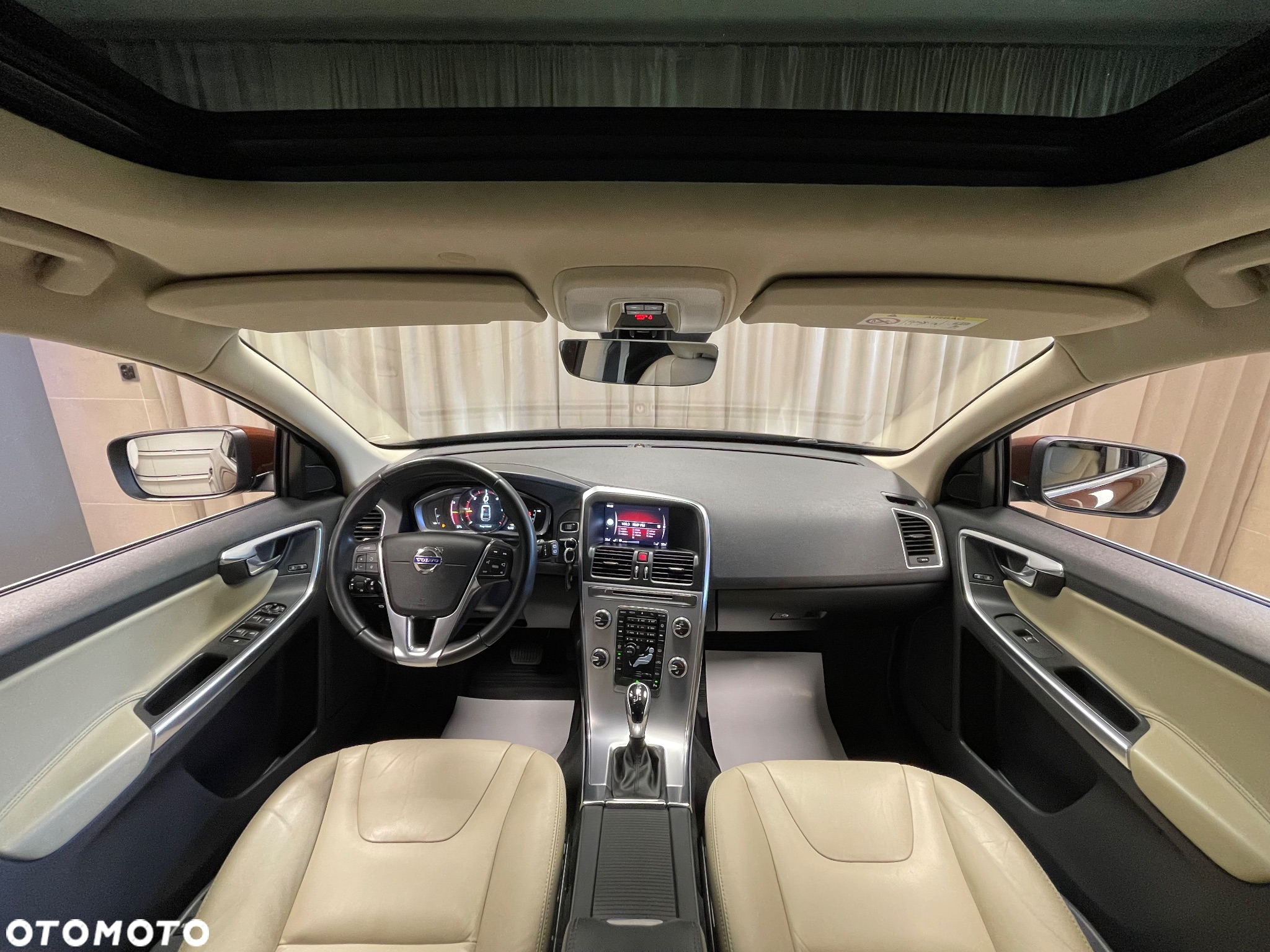 Volvo XC 60 D4 Drive-E Summum - 6