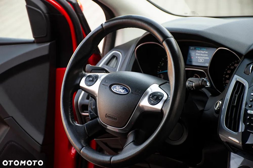 Ford Focus 1.6 EcoBoost Start-Stopp-System Titanium - 22