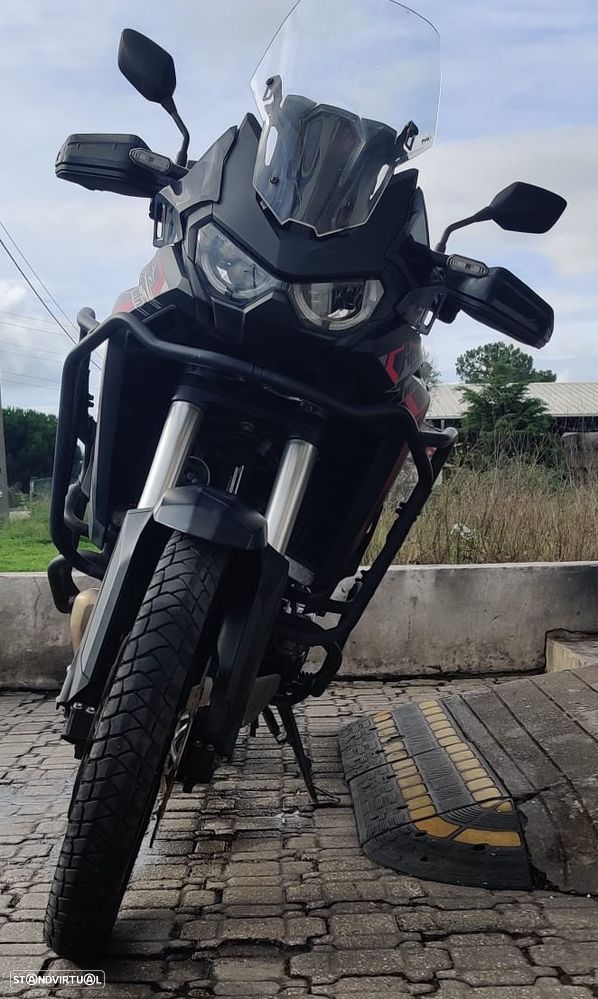 Honda Africa Twin 1100 - 6
