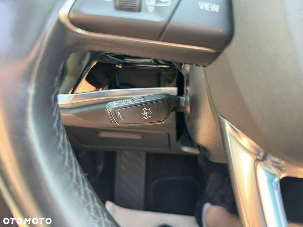 Audi Q3 - 30