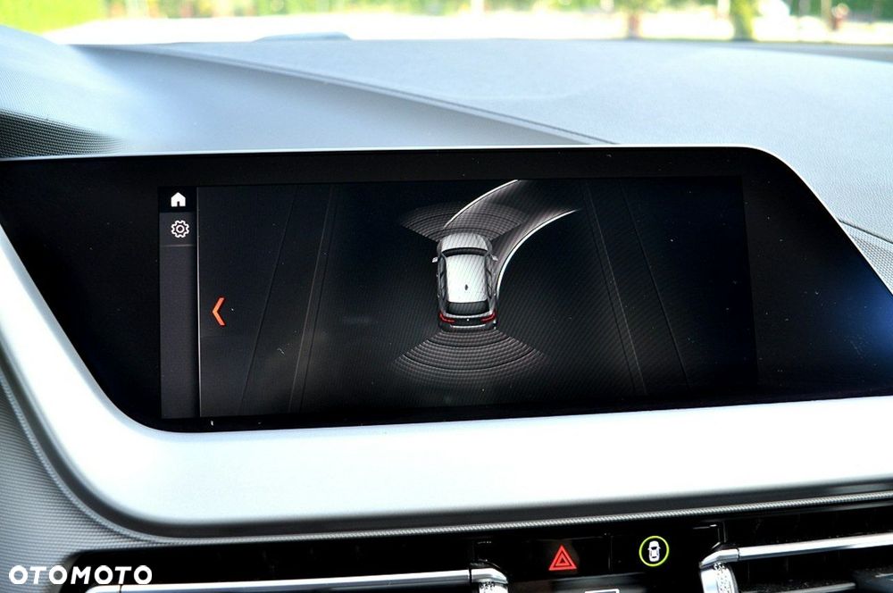 BMW Seria 1 116d - 26