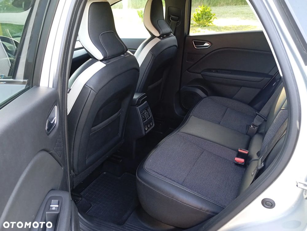 Renault Captur TCe 130 EDC GPF BUSINESS EDITION - 7