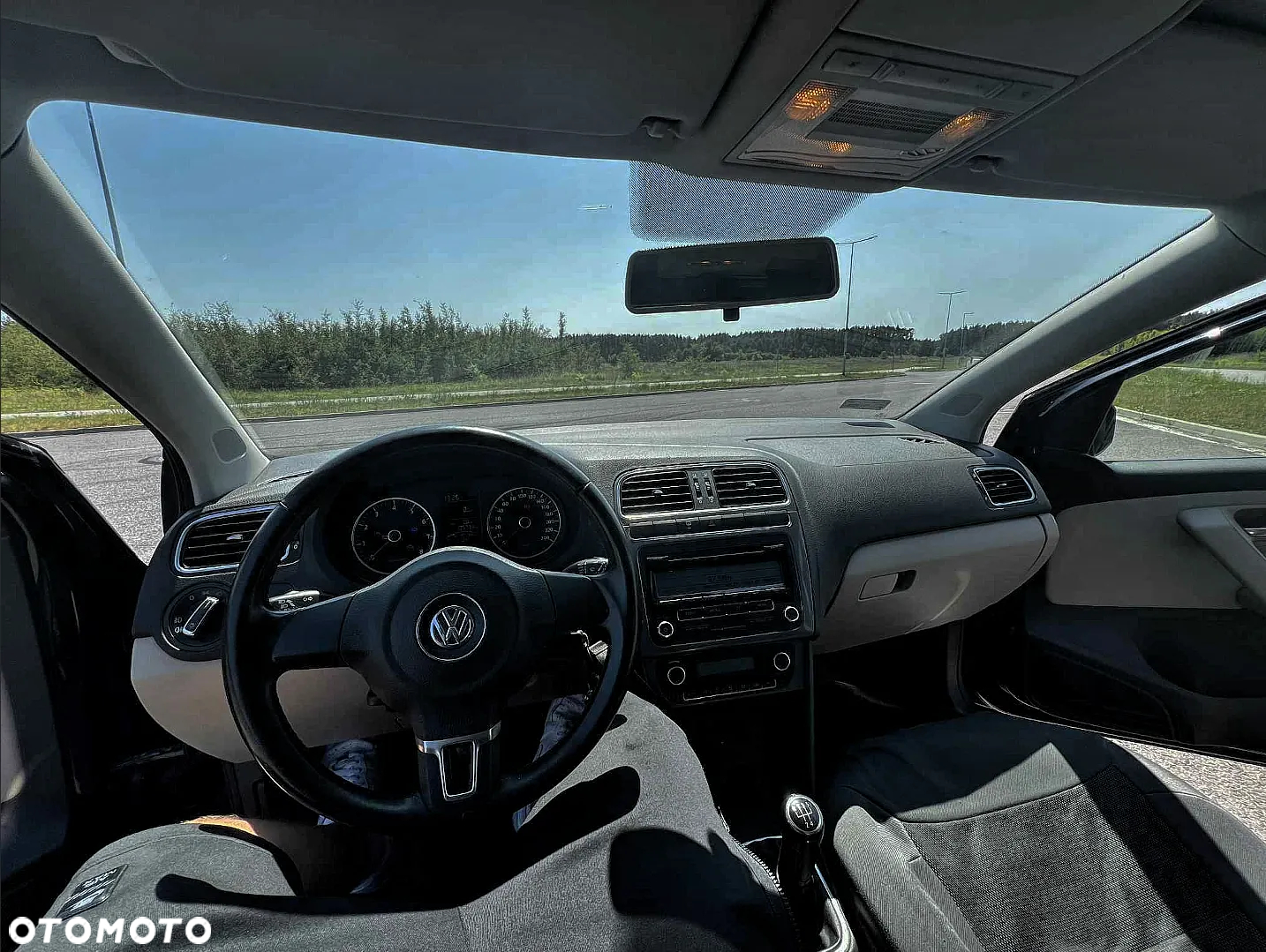 Volkswagen Polo 1.4 16V Comfortline - 12