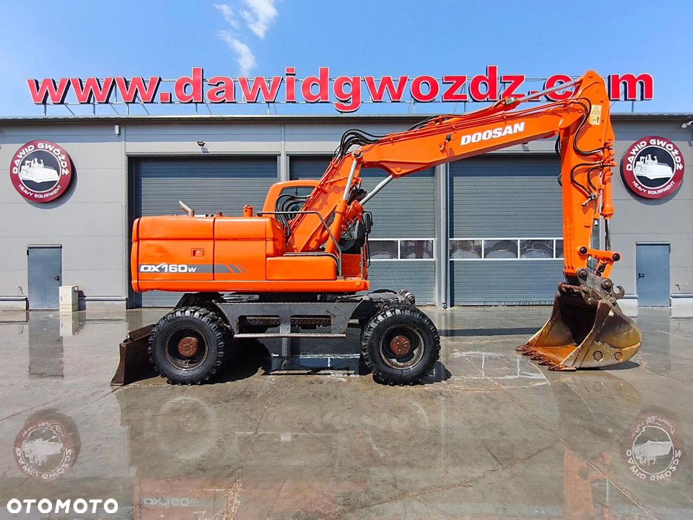 Doosan DX160W - 3